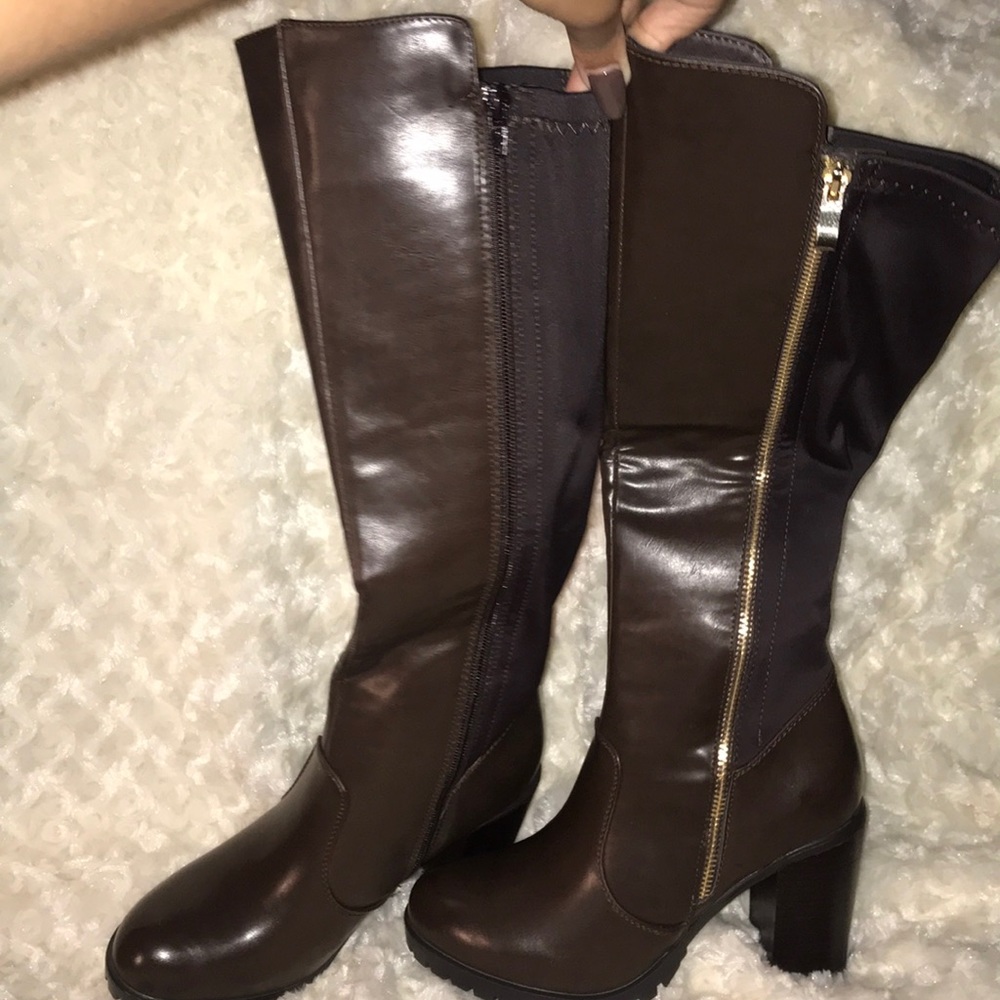Modern Rush Brown Faux Leather Boot Size 7.5